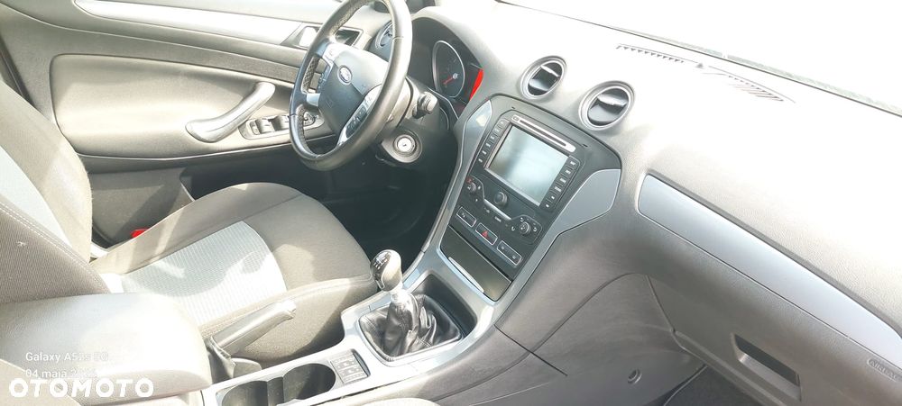 Ford Mondeo 2.0 TDCi Ghia X - 9