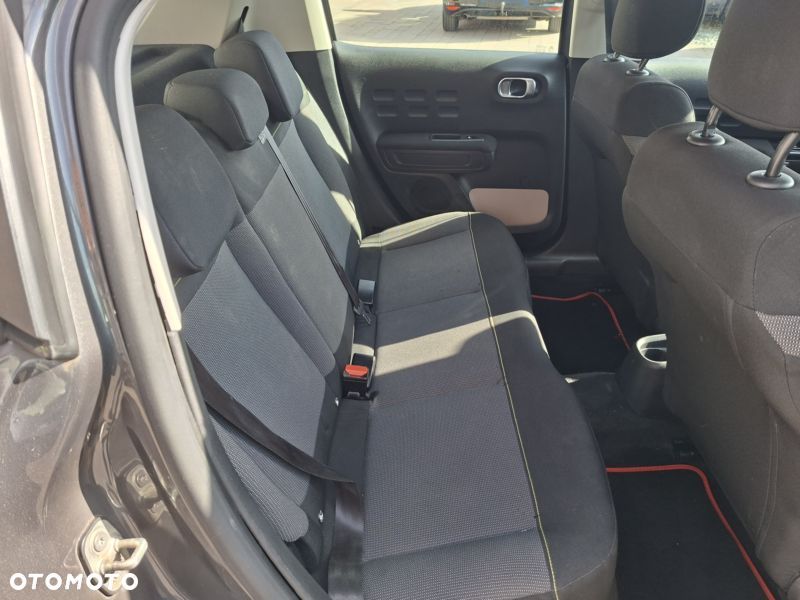 Citroën C3 Pure Tech 82 FEEL - 21
