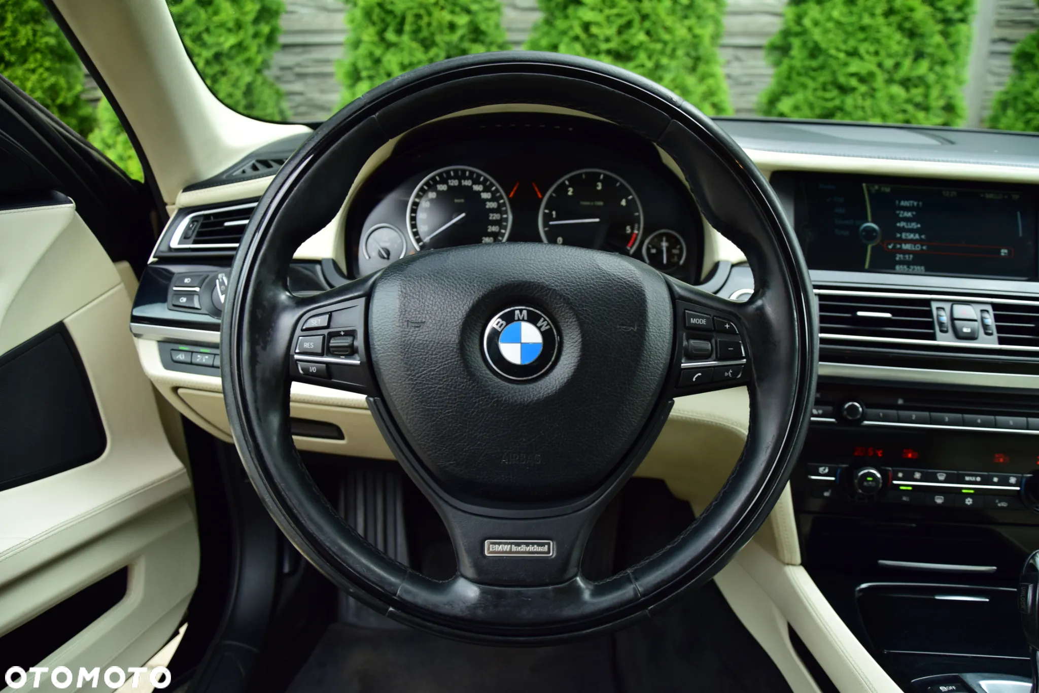 BMW Seria 7 740d - 30