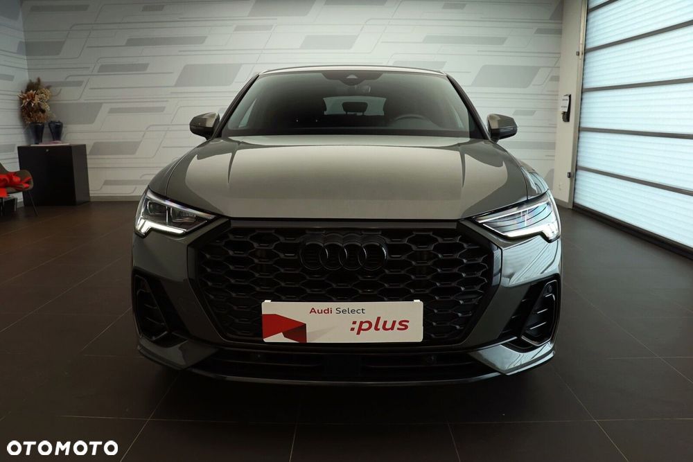 Audi Q3 - 11