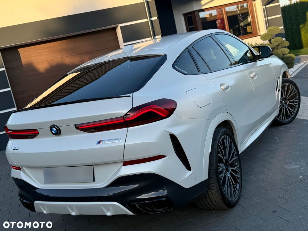 BMW X6 - 25
