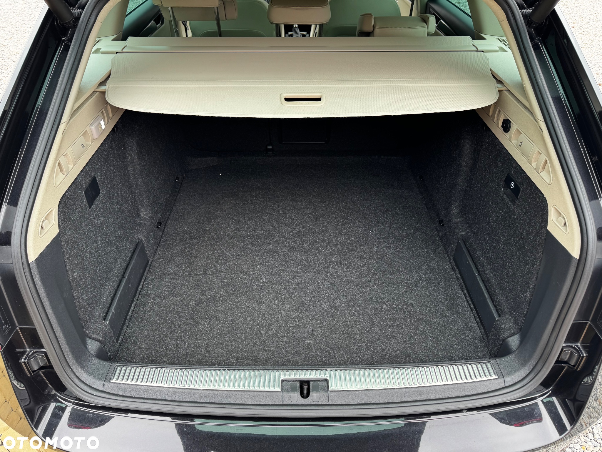 Skoda Superb 2.0 TSI DSG L&K - 16