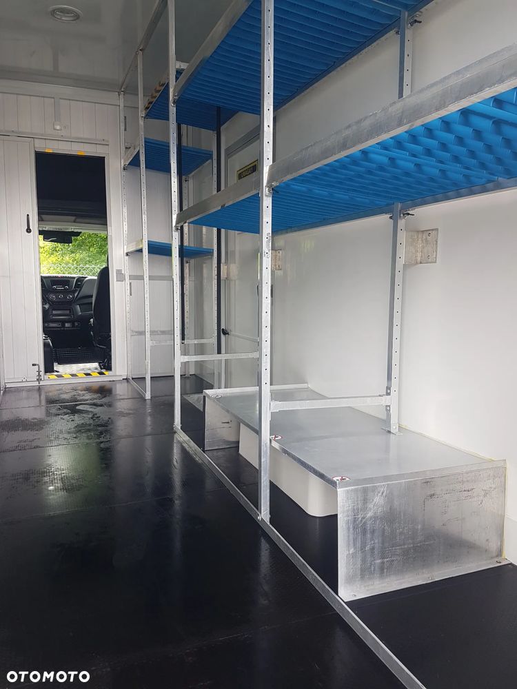 Iveco DAILY KONTENER NISKOPODŁOGOWY 4,43x2,23x2,42 SKLEP FOODTRUCK BAR KLIMA KONIOWÓZ KAMPER - 20