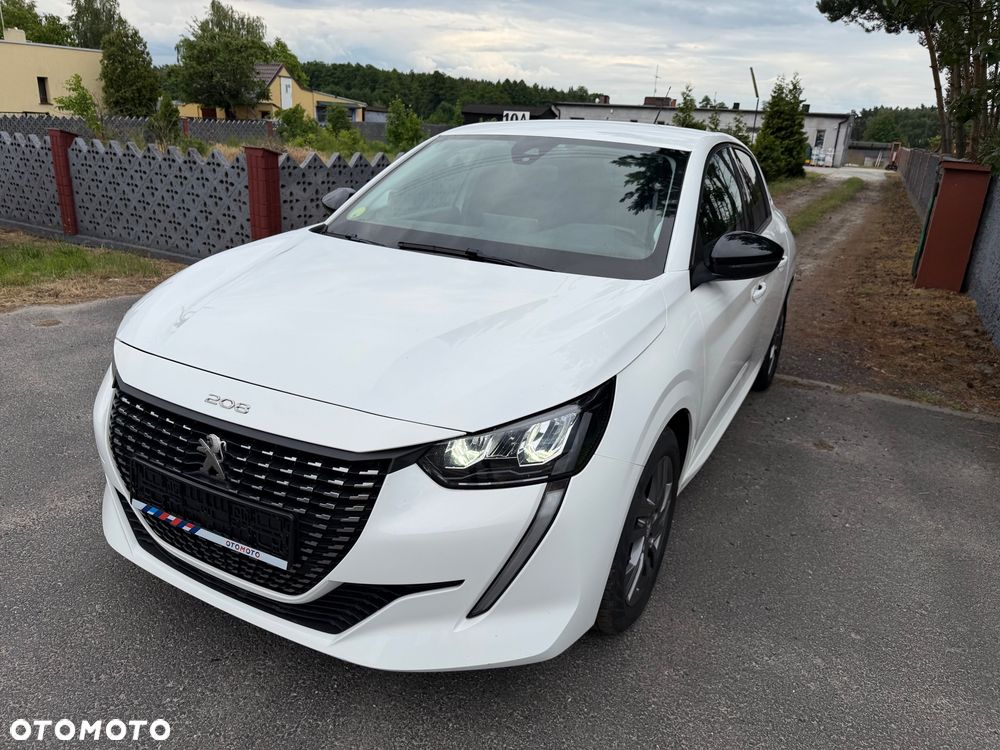 Peugeot 208 - 4