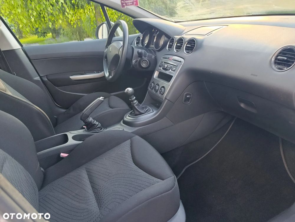 Peugeot 308 - 22
