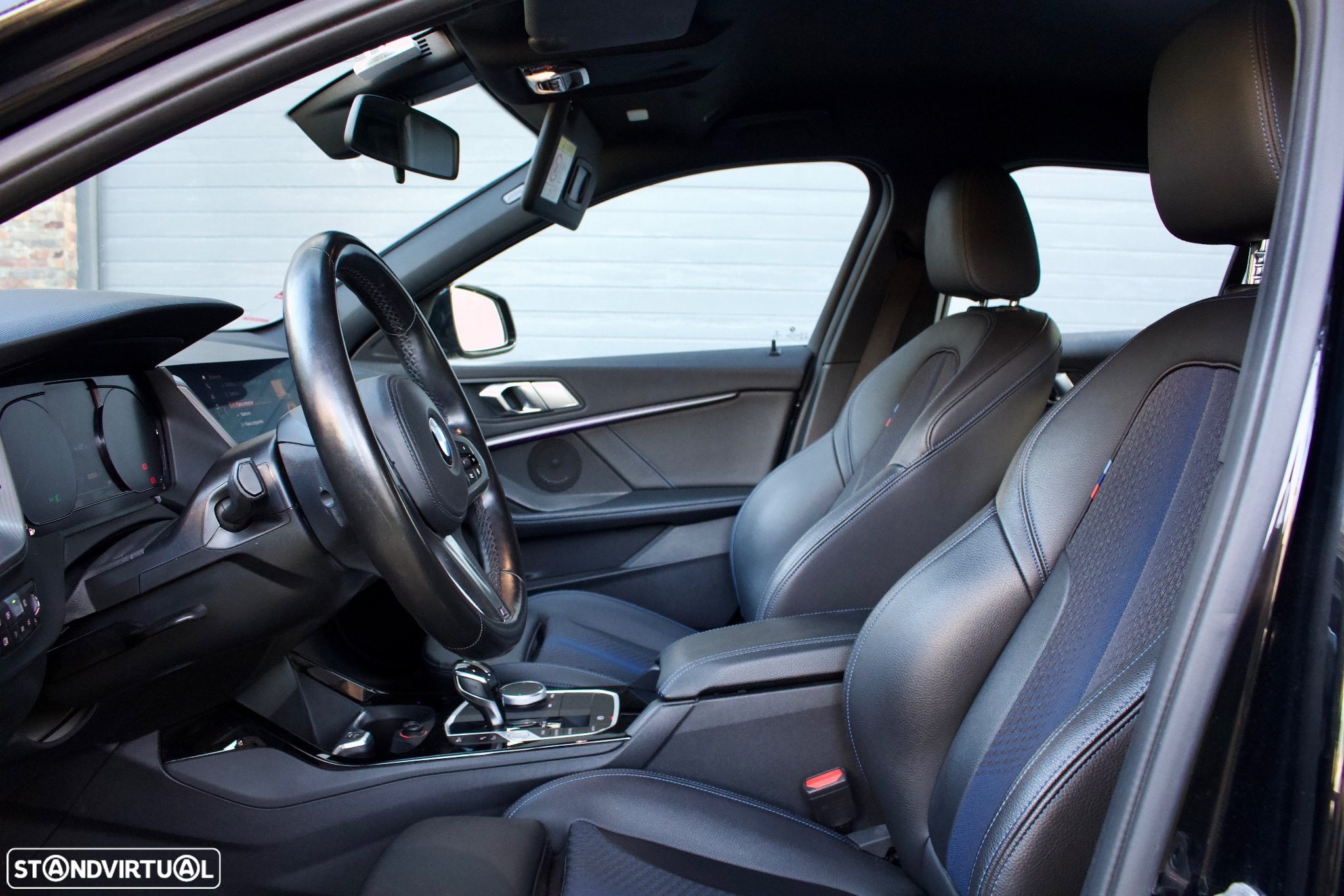 BMW 118 i Pack Desportivo M Auto - 22