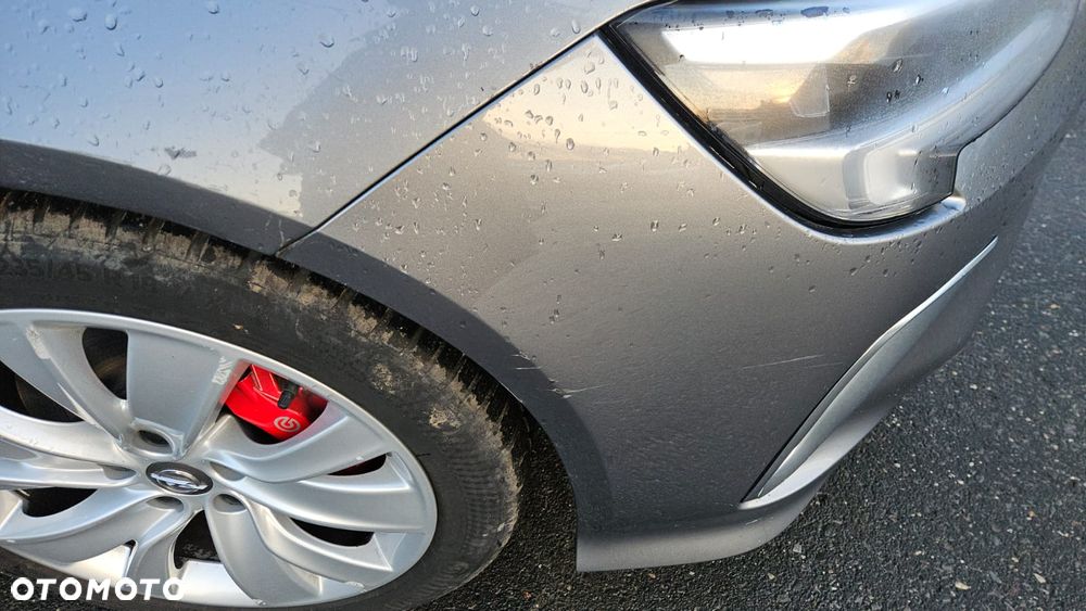 Opel Insignia 2.0 T 4x4 GSi + S&S - 9