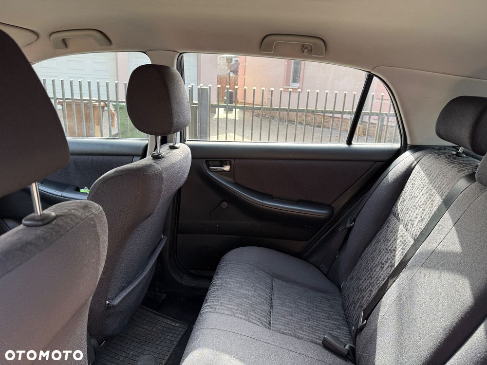 Toyota Corolla 1.4 VVT-i Terra - 14