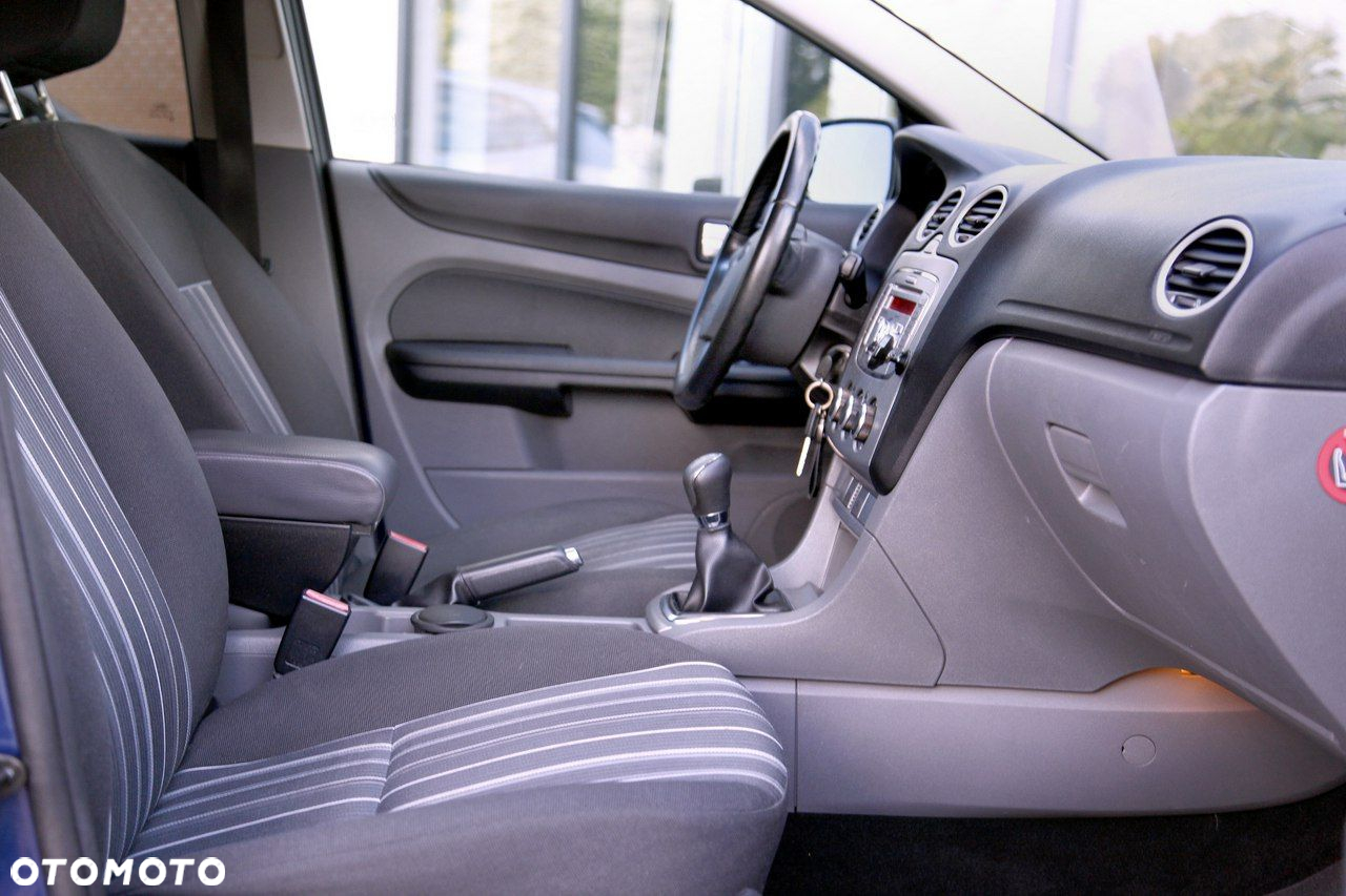 Ford Focus - 13