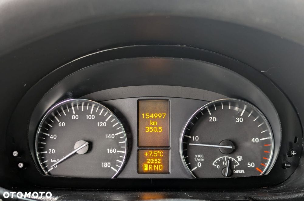 Mercedes-Benz Sprinter - 5