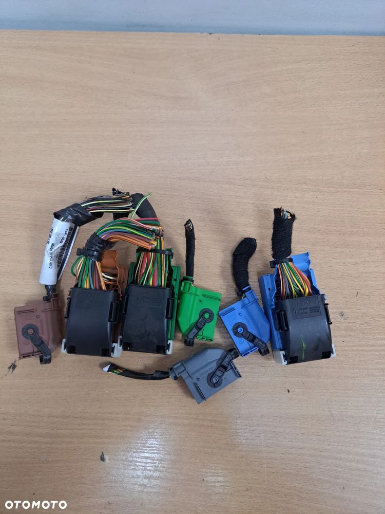 VOLVO V50 S40 C30 C70 Kostki Kości  CEM Wiązka CEM