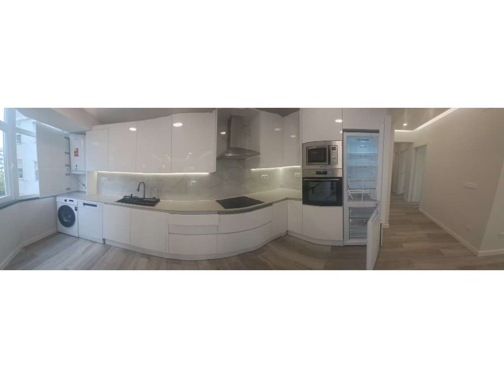Apartamento T2 Qualidade Como Novo Corroios