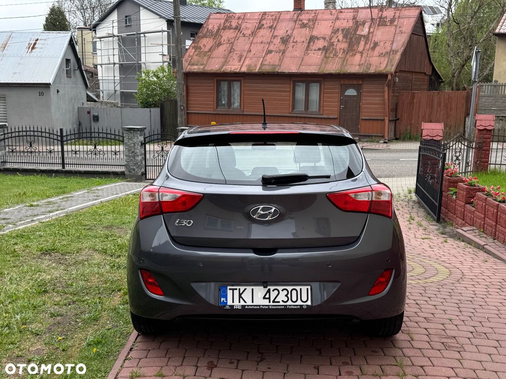 Hyundai i30 1.4 Premium - 4