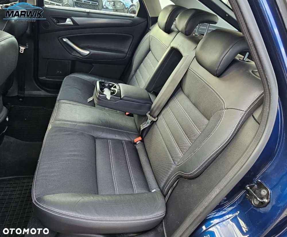 Ford Mondeo - 11
