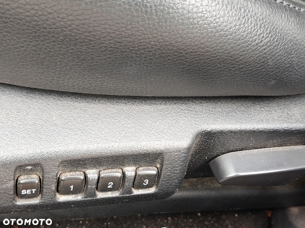 Mazda 6 2.0 CD DPF Exclusive - 17
