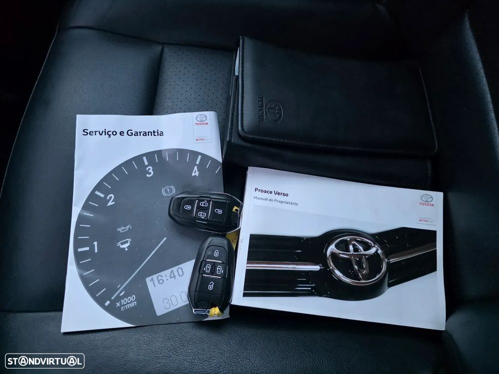 Toyota Proace Verso 2.0 D-4D L1 Shuttle 8L - 32