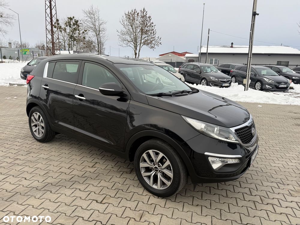 Kia Sportage 1.7 CRDI 2WD Dream-Team Edition - 11