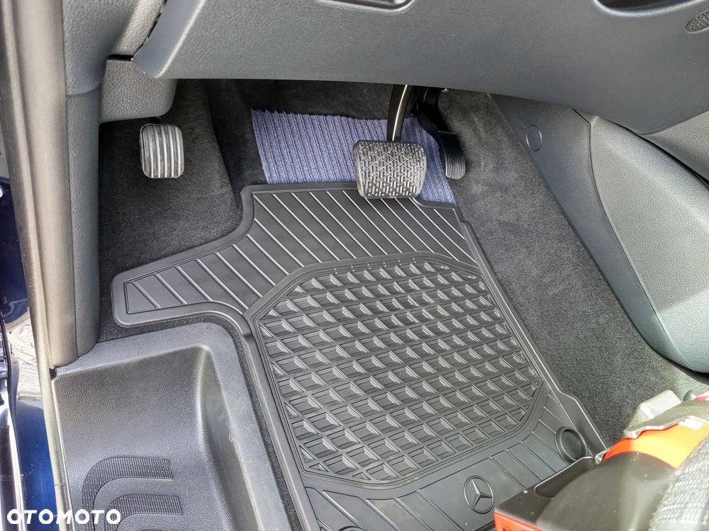 Mercedes-Benz Vito CDI Tourer Select 447.703 - 19