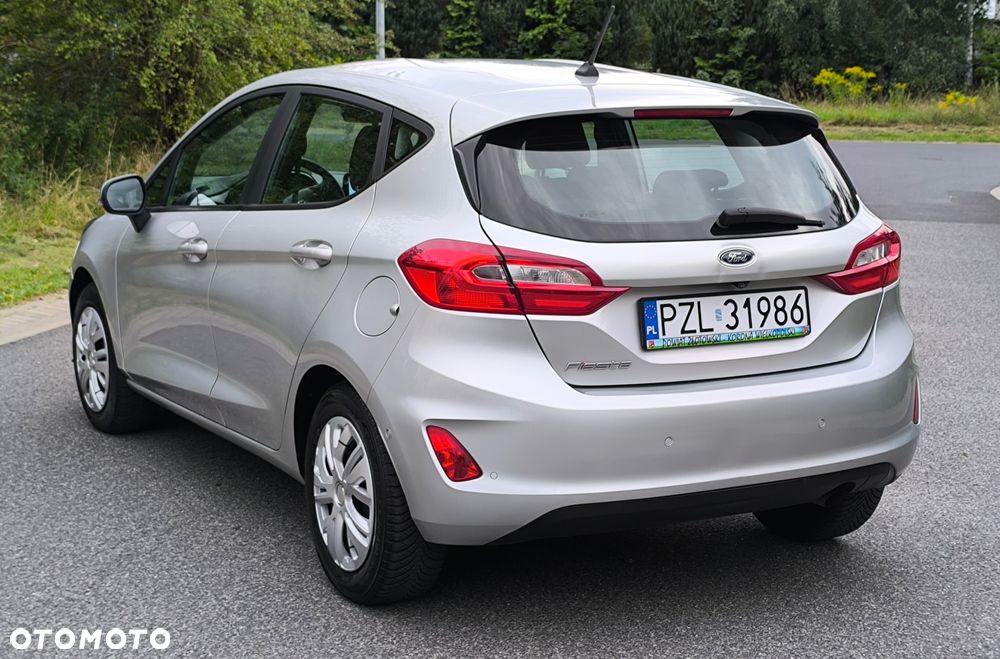 Ford Fiesta - 12
