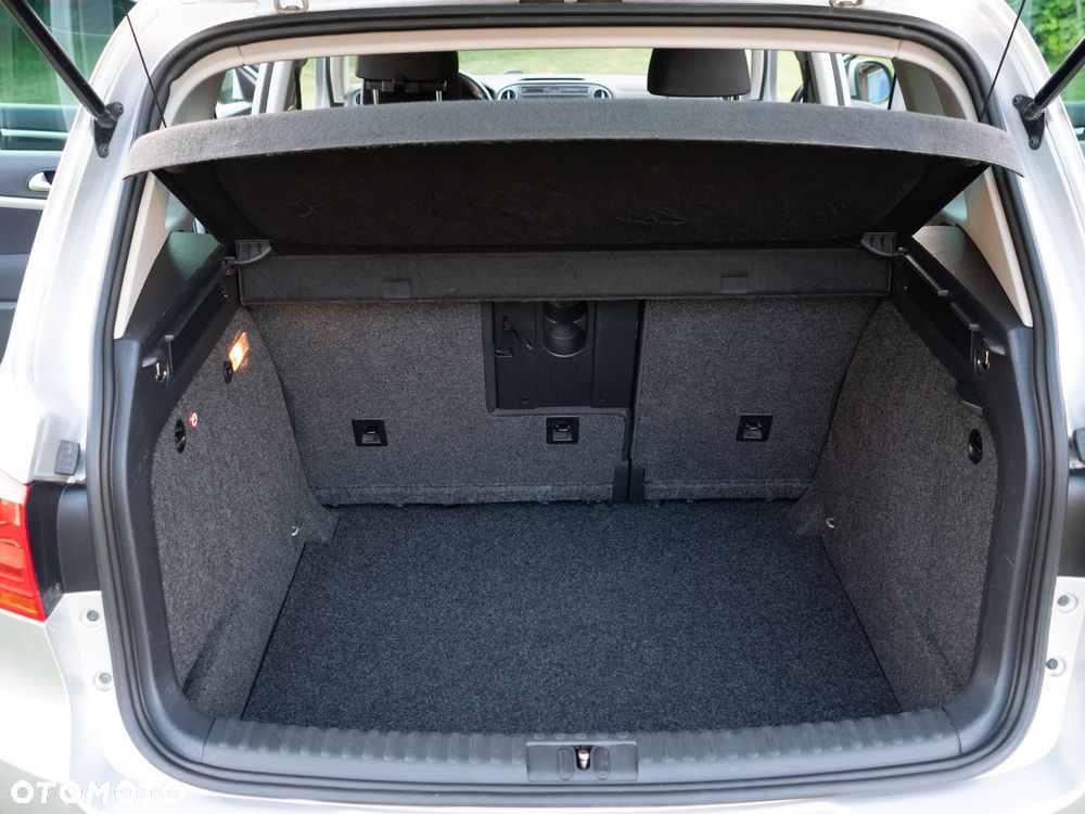 Volkswagen Tiguan 2.0 TDI DPF BlueMotion Technology Cup Sport & Style - 15