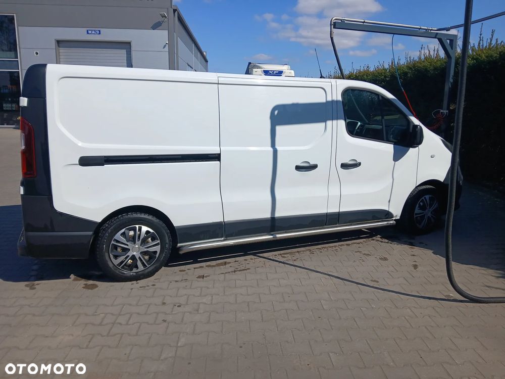 Renault Trafic - 2