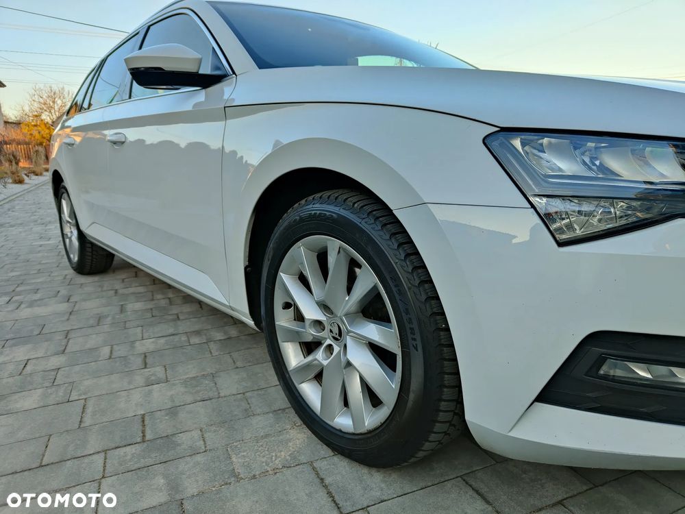 Skoda Superb 2.0 TDI Active DSG7 - 13