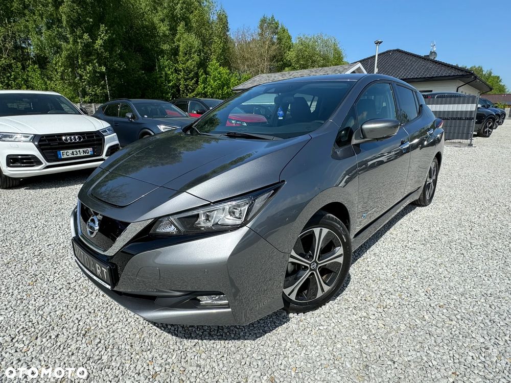 Nissan Leaf 40 kWh TEKNA - 6