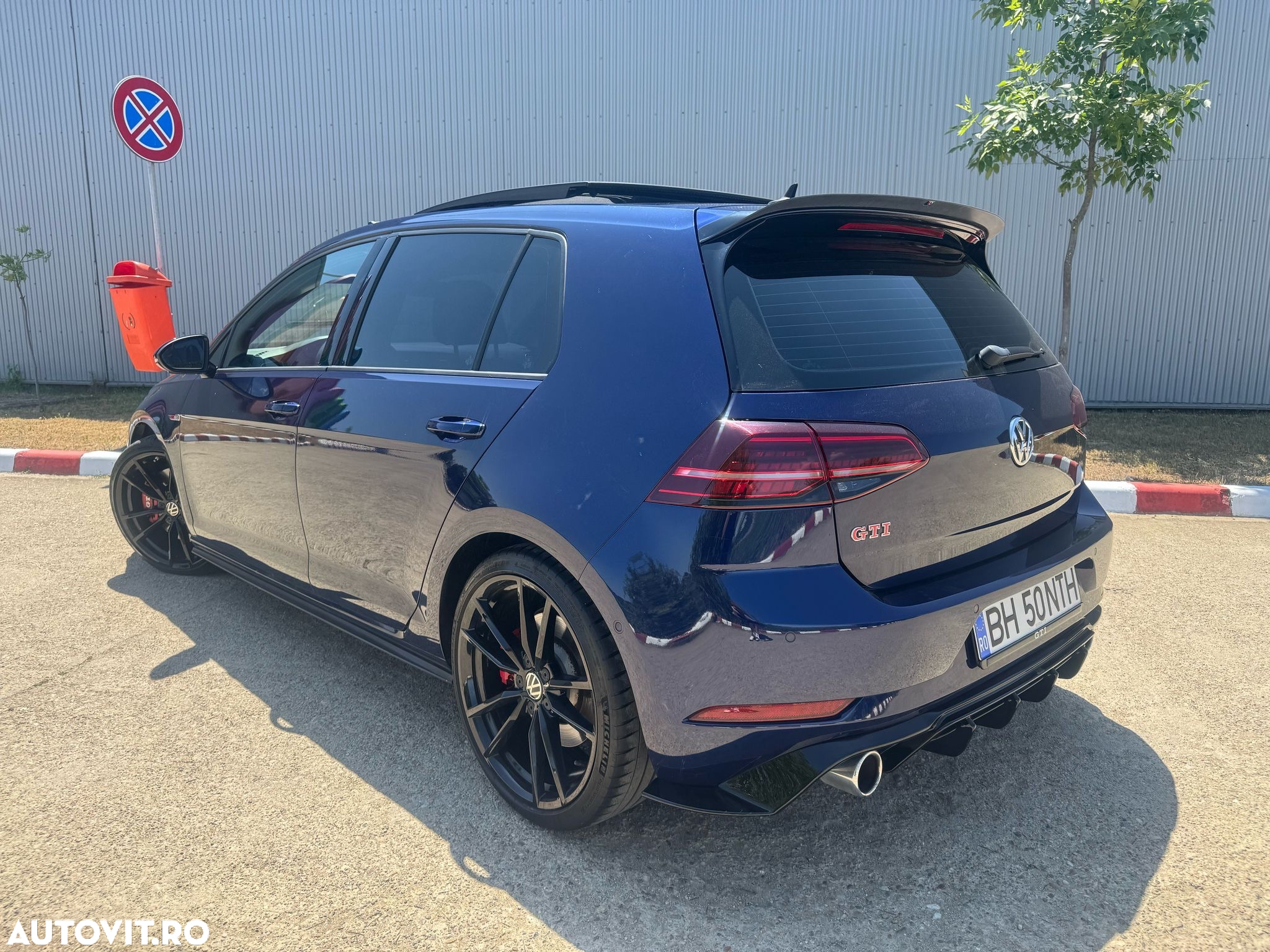 Volkswagen Golf 2.0 TSI DSG GTI Performance - 6