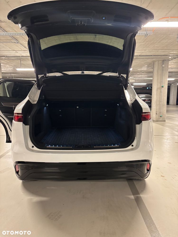 Jaguar F-Pace - 18