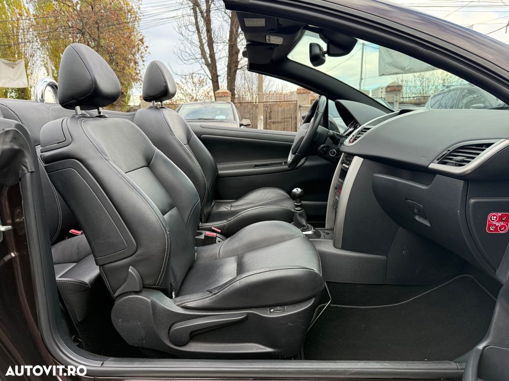 Peugeot 207 CC 155 THP Allure - 19