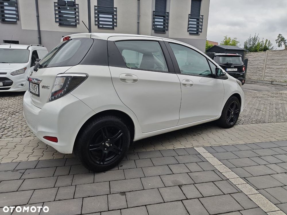 Toyota Yaris 1.33 VVT-i Comfort - 17
