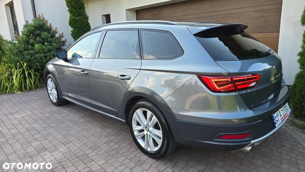 Seat Leon 1.8 TSI Start&Stop DSG XCELLENCE - 4