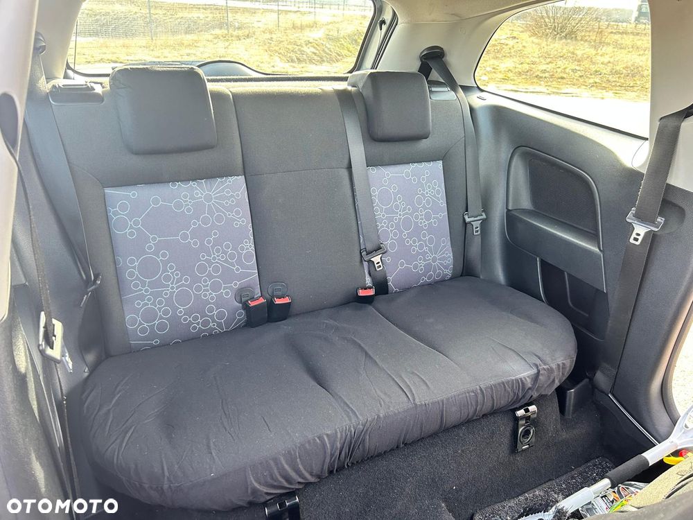 Ford Fiesta 1.3 - 11