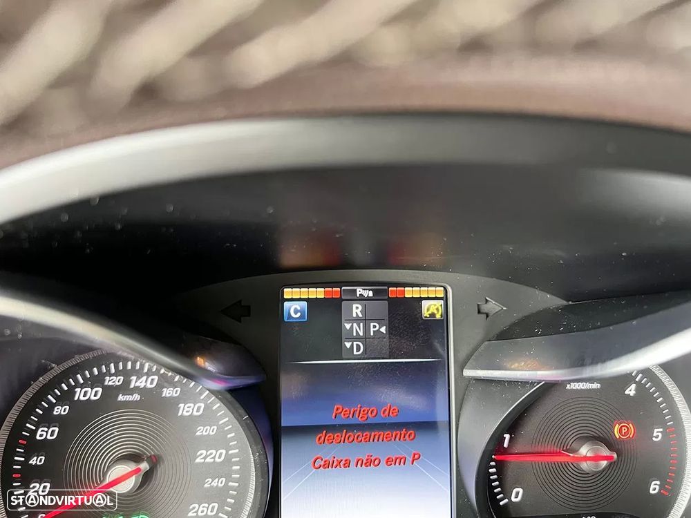 Mercedes-Benz GLC 220 - 13