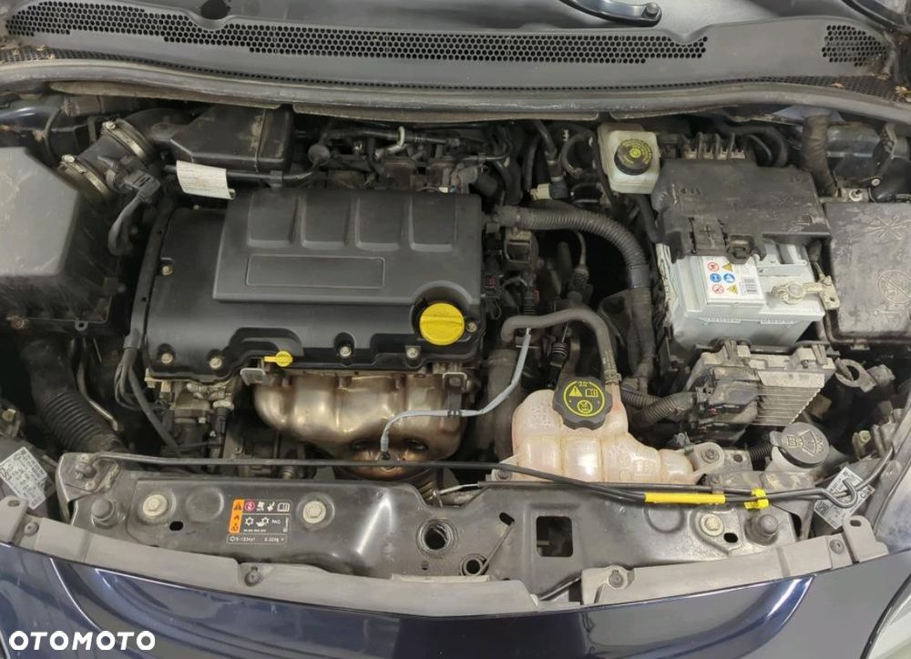 Opel Corsa 1.4 Enjoy S&S Easytronic - 11