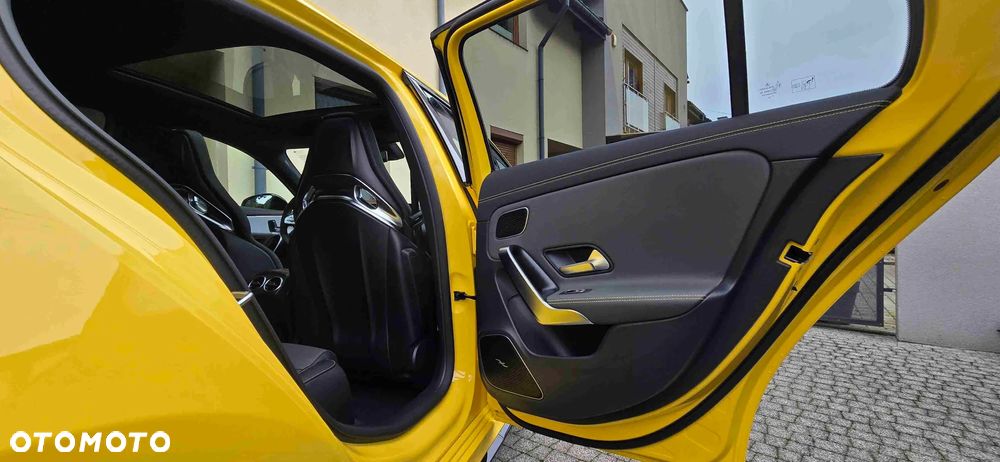 Mercedes-Benz Klasa A 45 S AMG 4-Matic 8G-DCT - 28