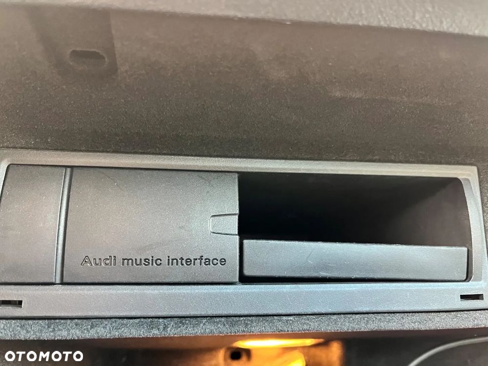 Audi A3 Sportback 1.9 TDI Attraction - 17