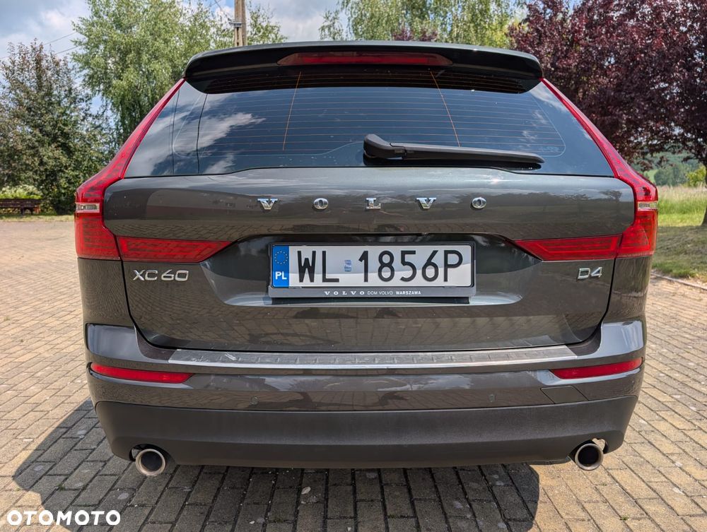 Volvo XC 60 D4 AWD Momentum - 7
