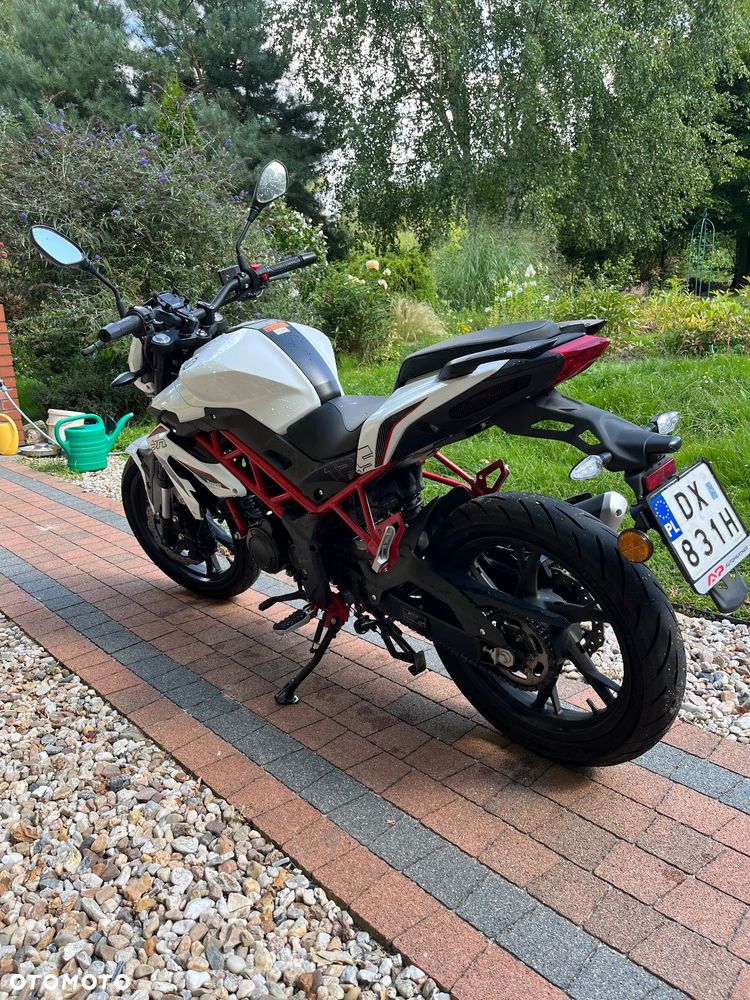 Benelli BN 125 - 11