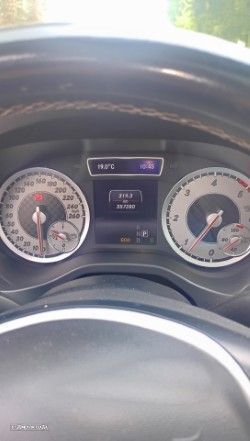 Mercedes-Benz A 200 - 13