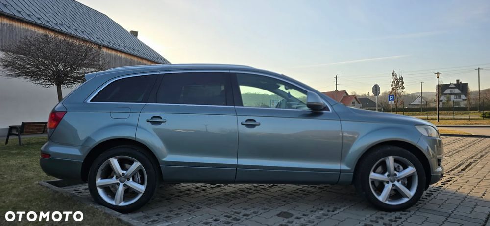 Audi Q7 - 9