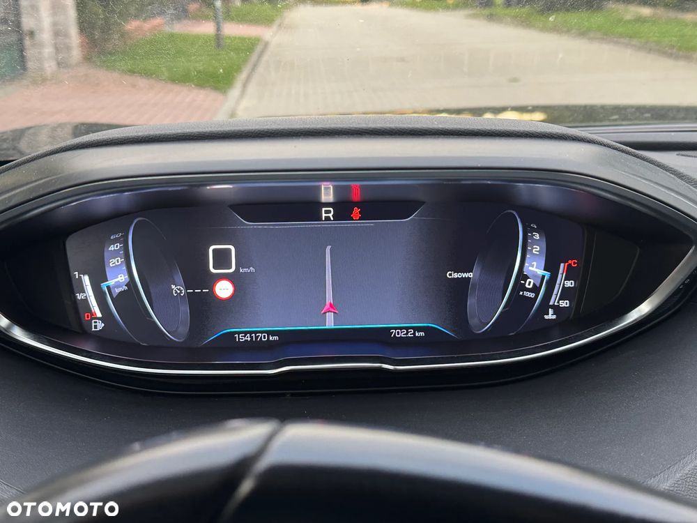 Peugeot 5008 1.6 PureTech Allure S&S EAT8 - 23