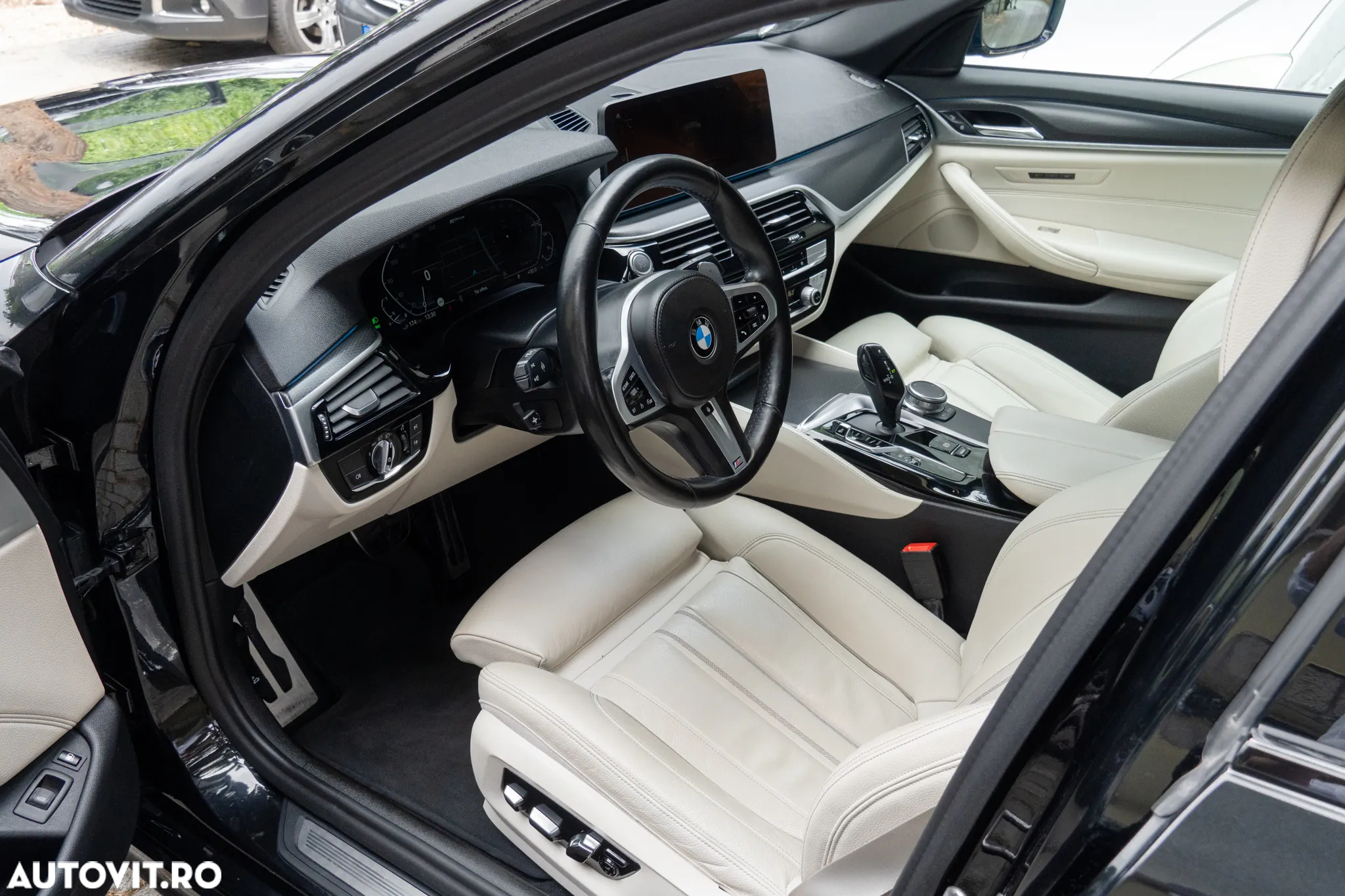 BMW Seria 5 530e xDrive AT PHEV - 10