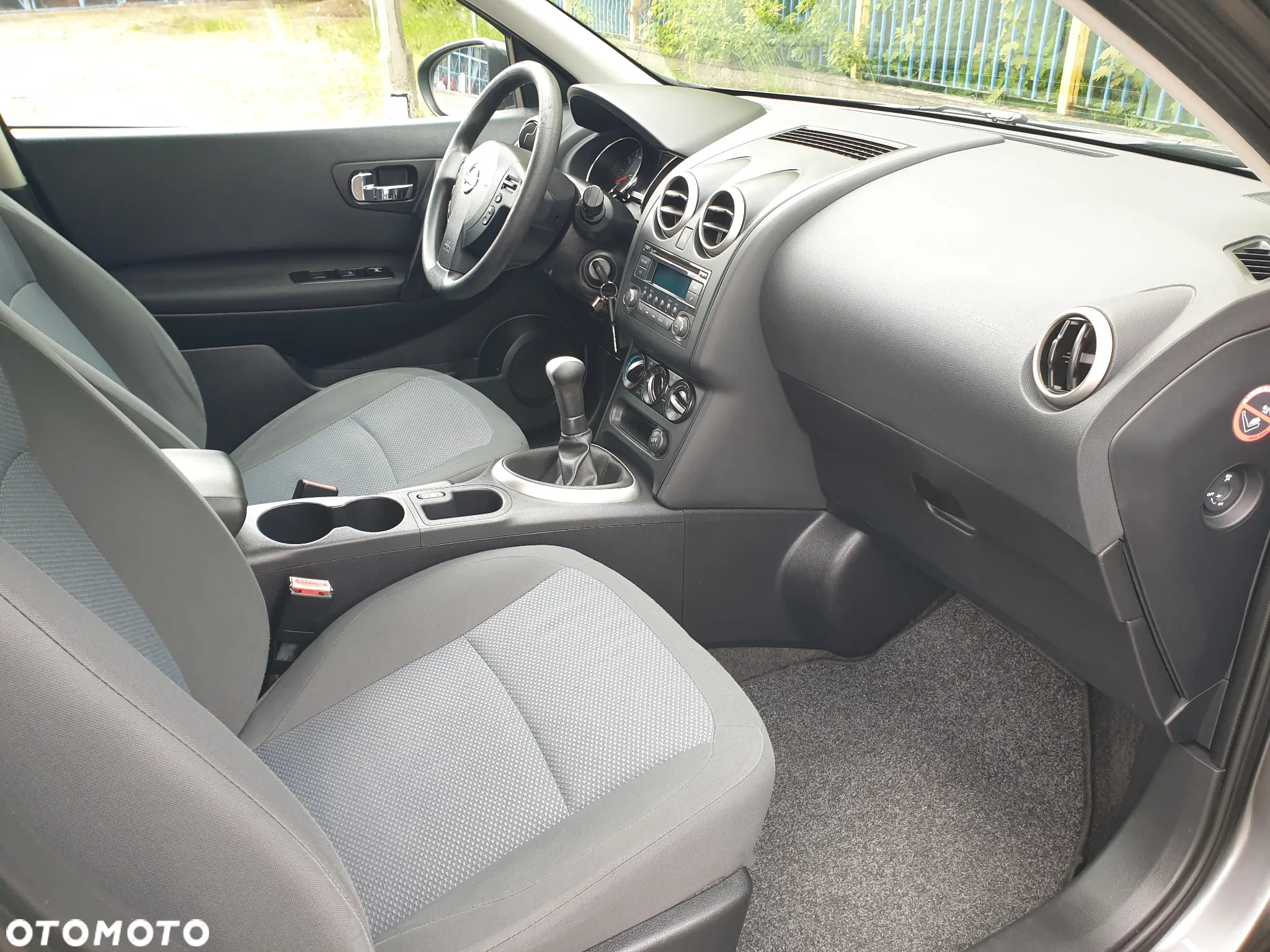 Nissan Qashqai - 12
