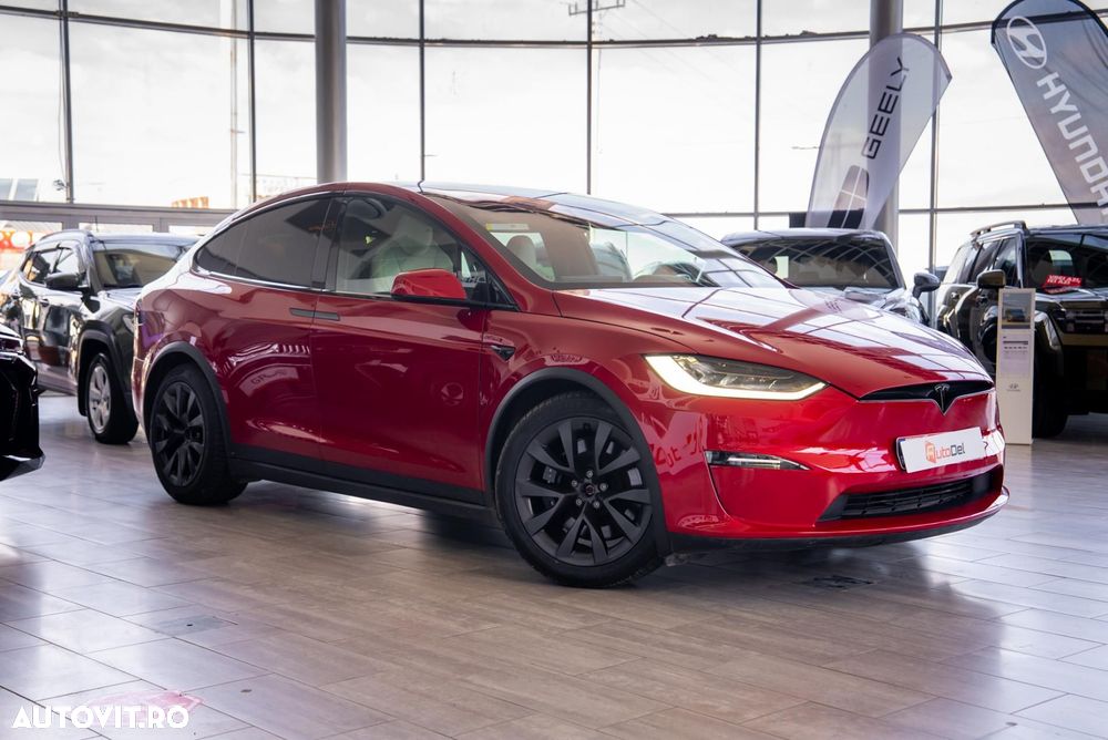 Tesla Model X Standard - 29