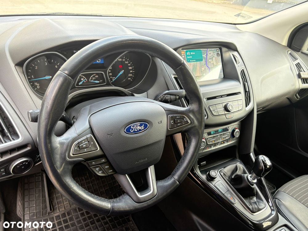 Ford Focus 1.5 TDCi Titanium - 2