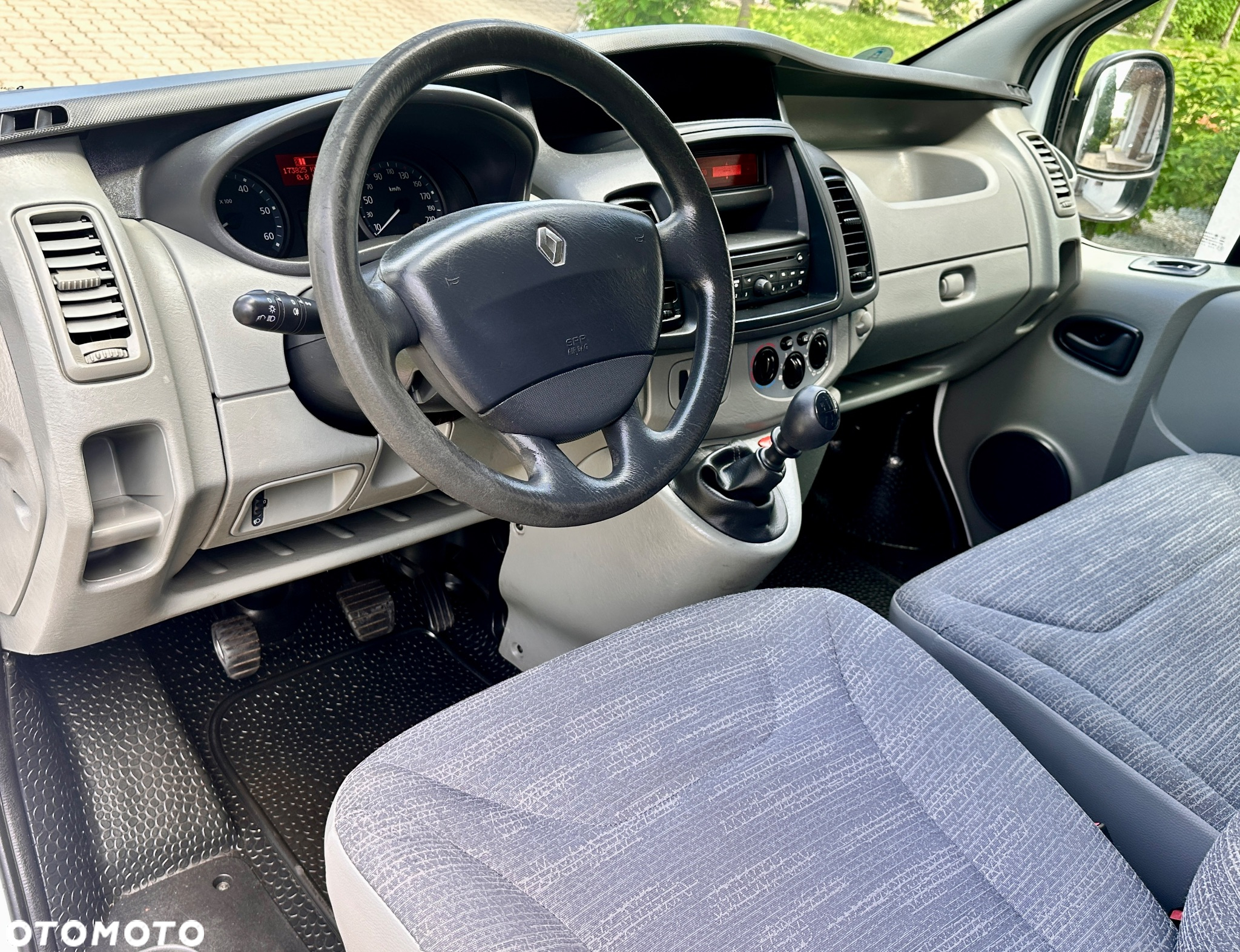 Renault Trafić - 3