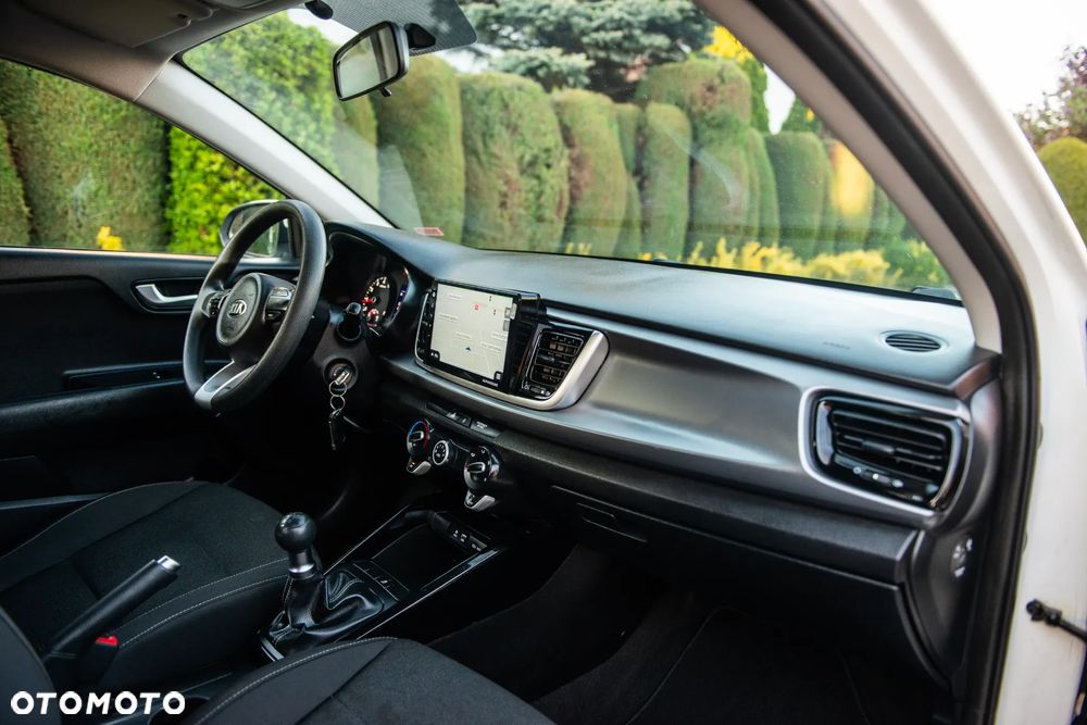 Kia Rio 1.2 Edition 7 - 38