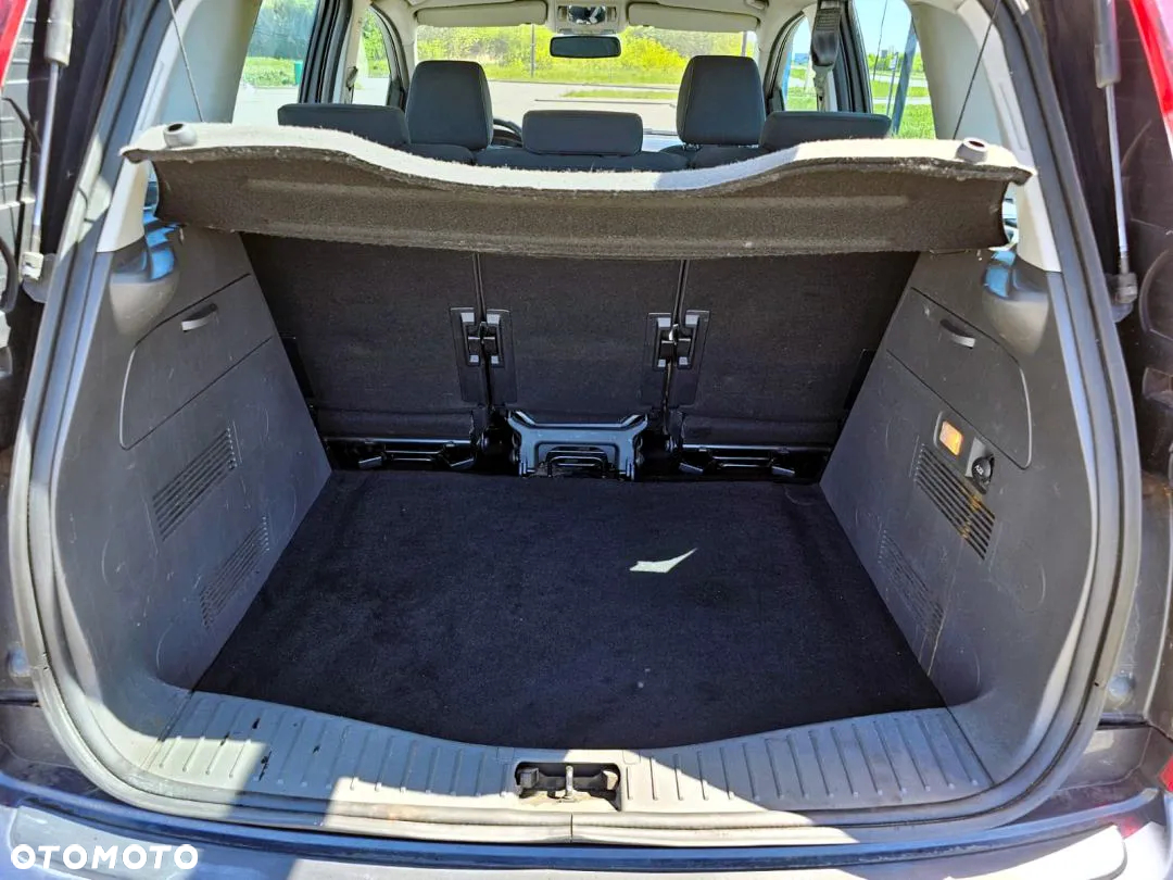 Ford C-MAX 1.8 TDCi Titanium - 25