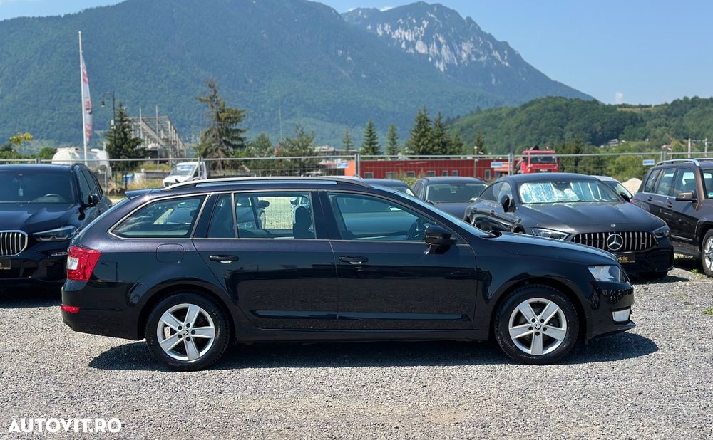 Skoda Octavia 1.6 TDI (Green tec) Style - 11